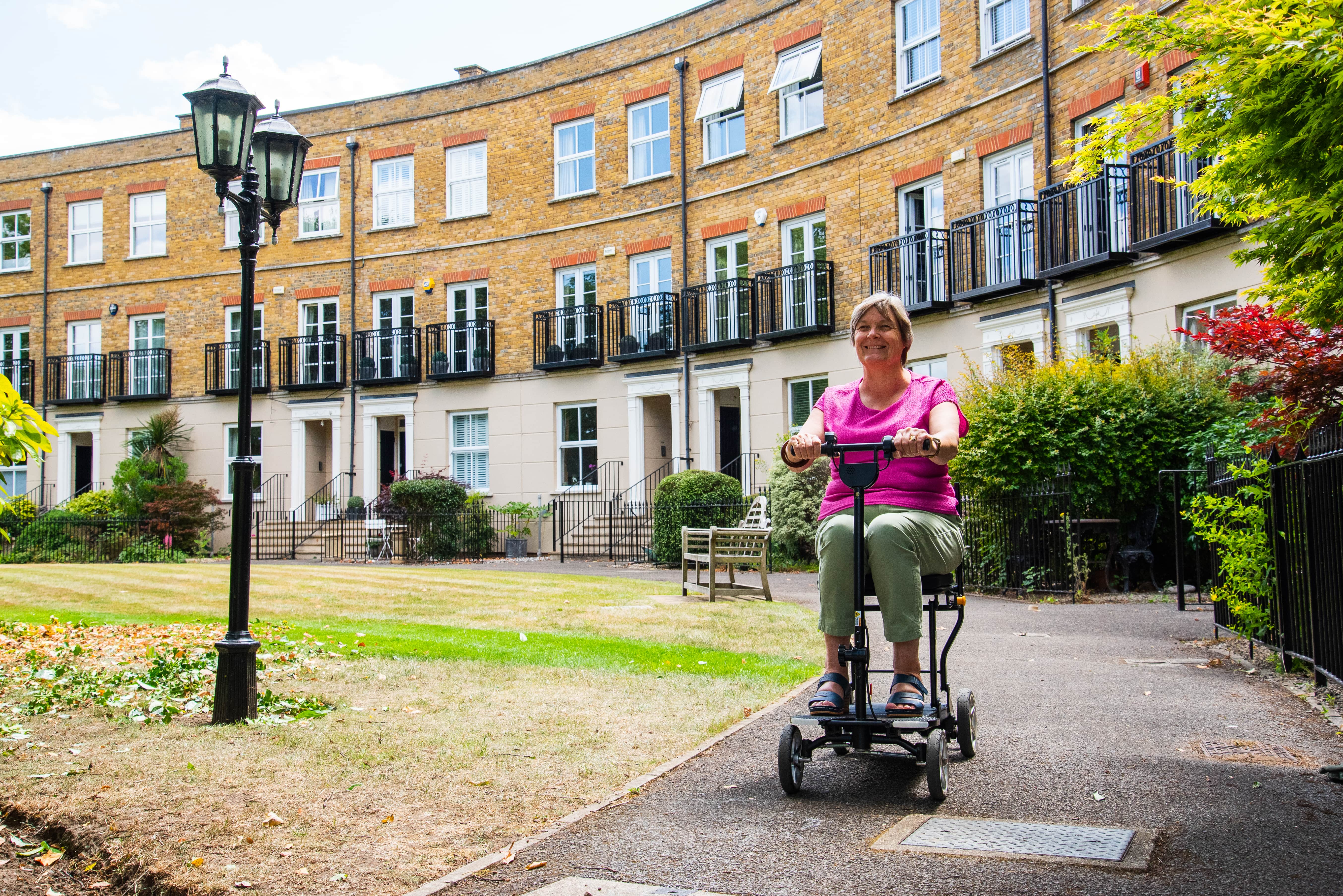 eFOLDi Compass Mobility Scooter - Image 5