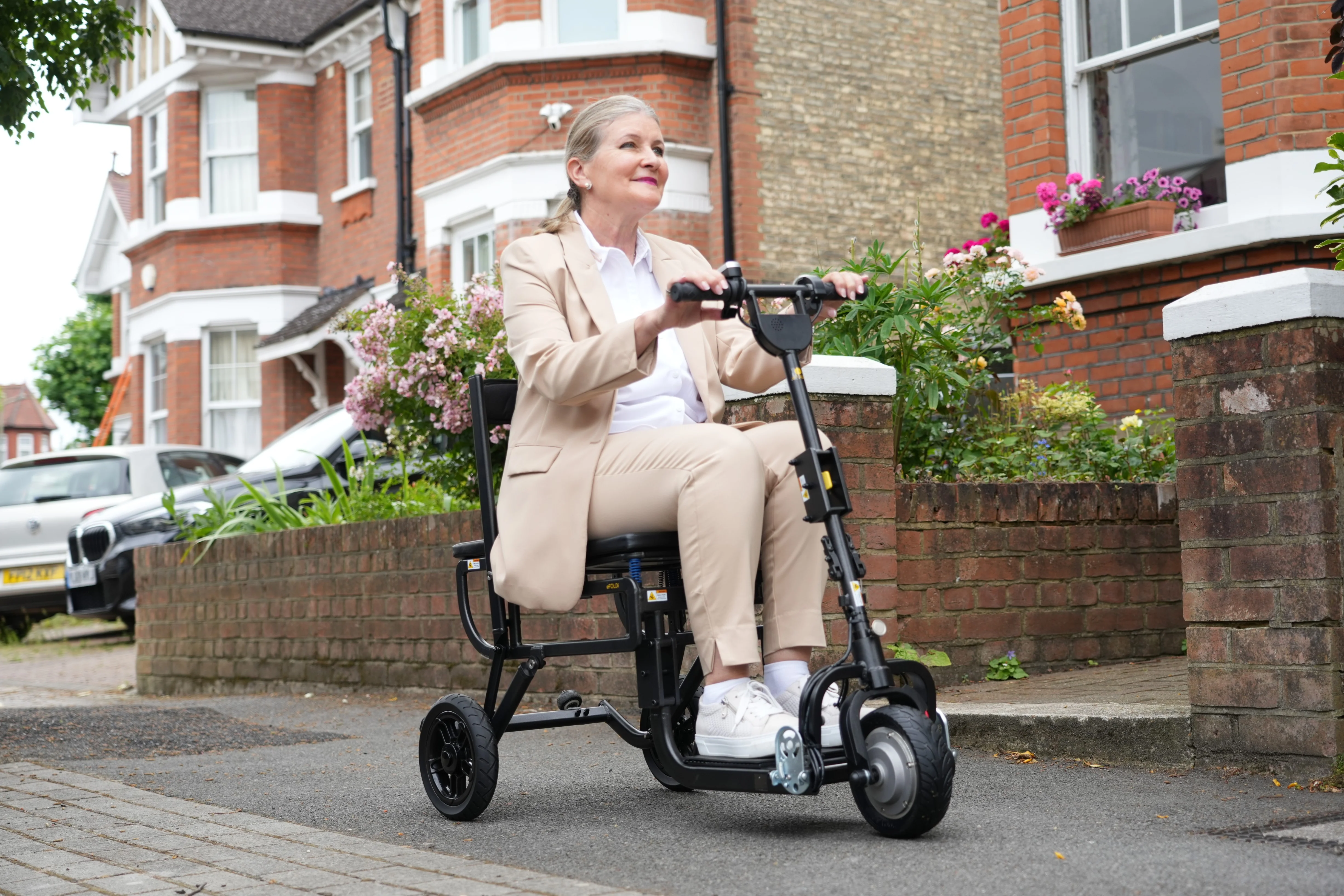 eFOLDi Lite Mobility Scooter - Image 3